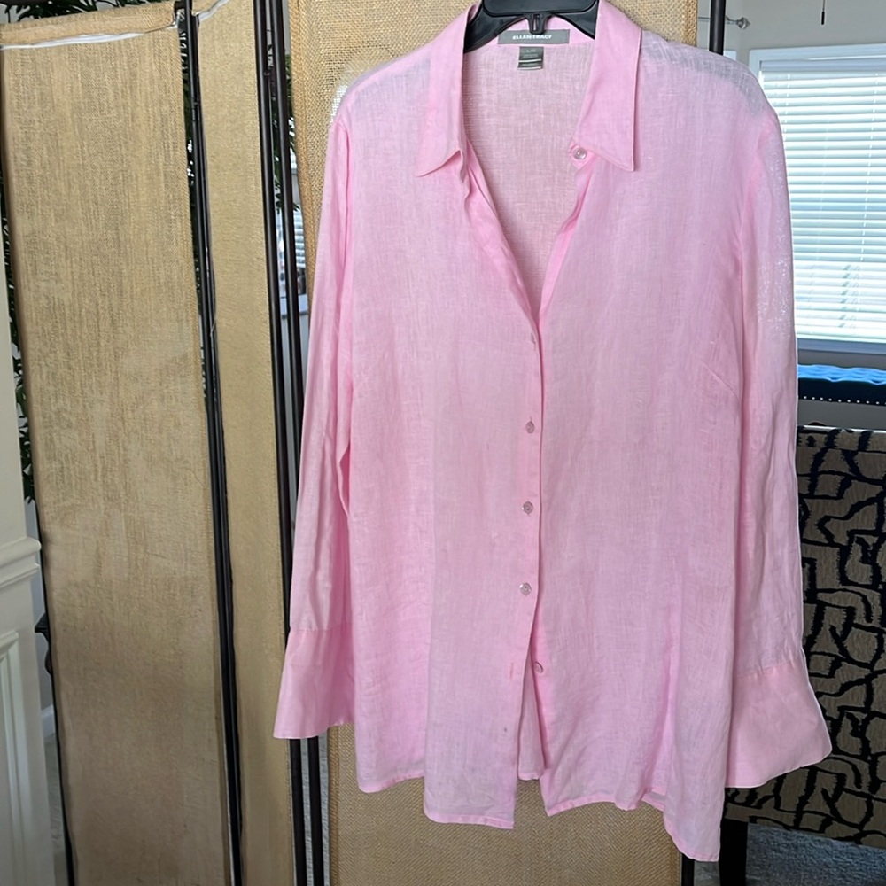 Ellen Tracy Pink Women's Button-Up Shirt. 100% Linen.  Size XL.
